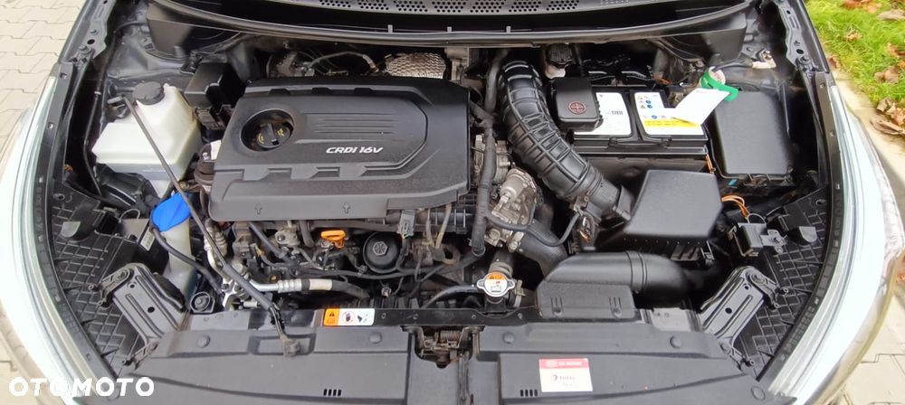 Kia Ceed 1.6 CRDi 136 DCT ISG GT Line - 9