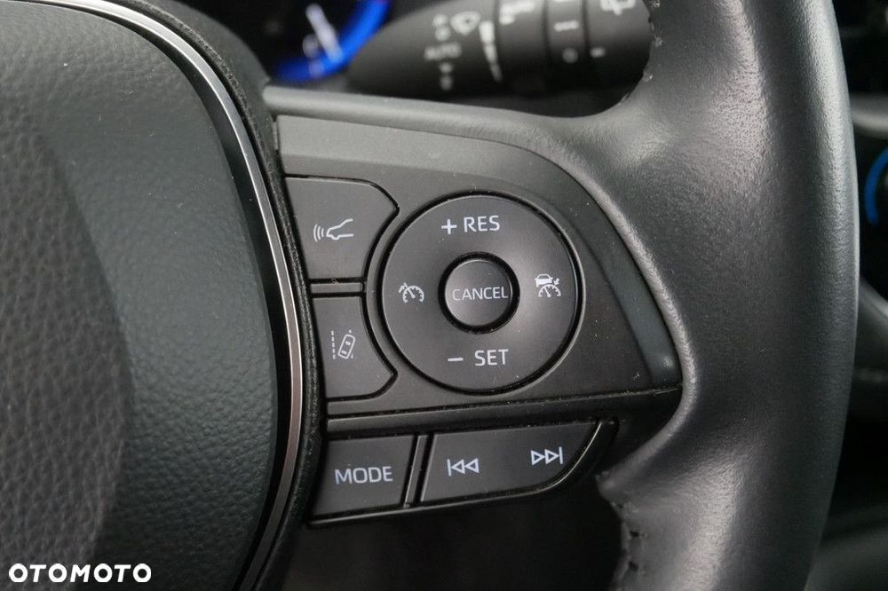 Toyota Corolla 1.8 Hybrid Comfort - 24