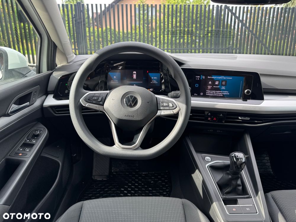 Volkswagen Golf - 27