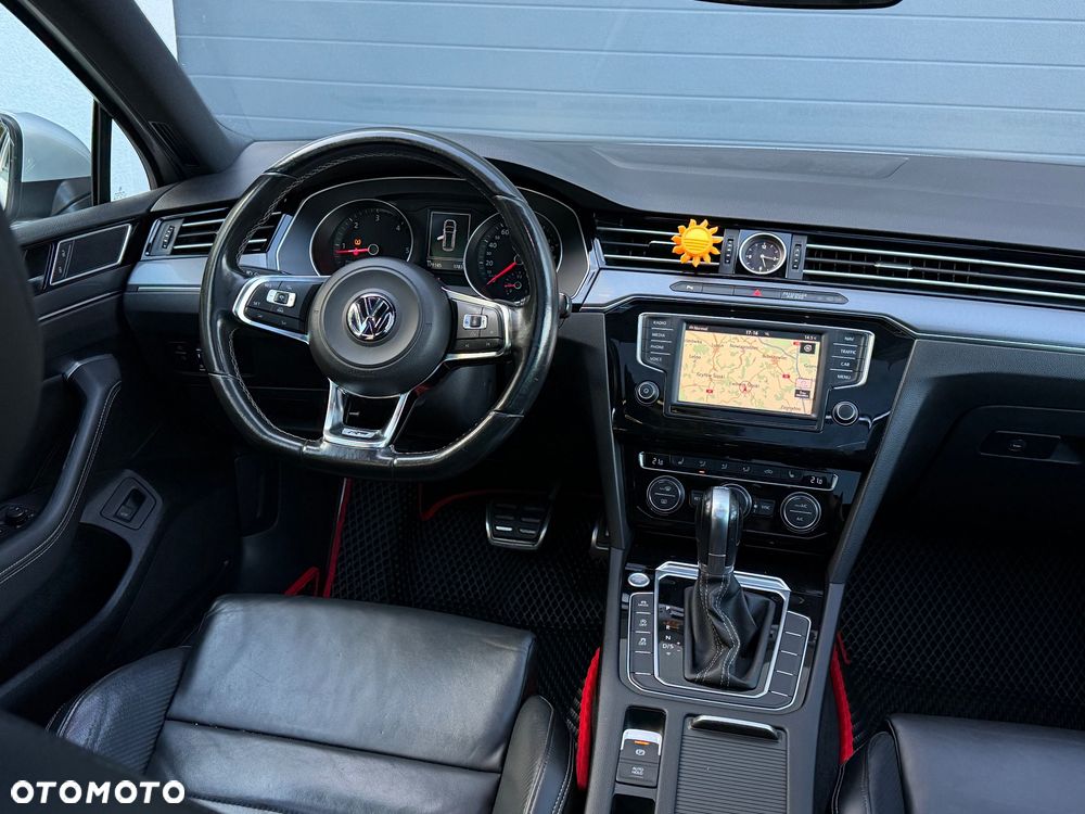 Volkswagen Passat 2.0 TDI BMT Highline DSG - 12