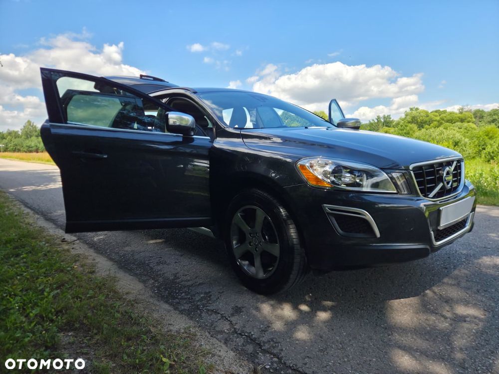 Volvo XC 60 D3 R-Design - 26