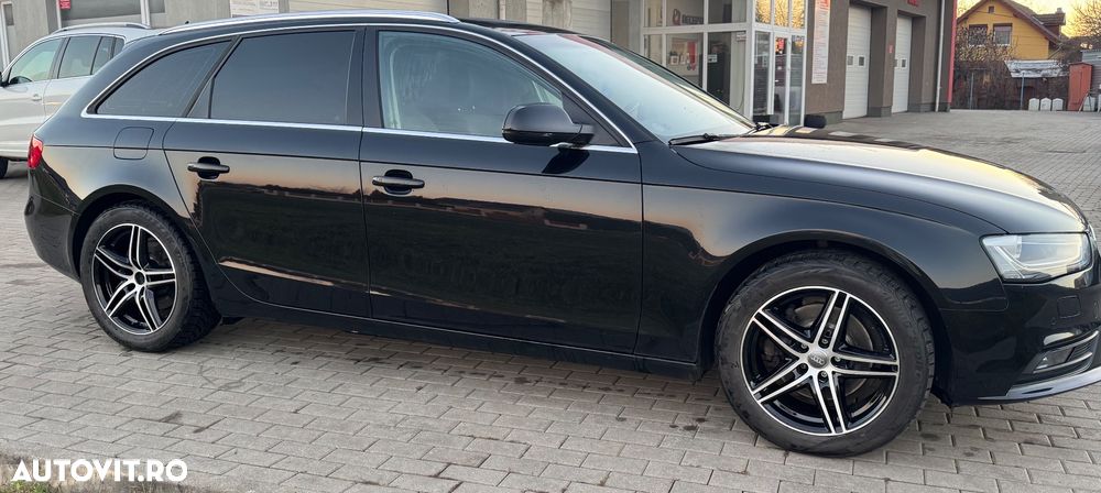 Audi A4 Avant 2.0 TDI quattro Stronic - 2
