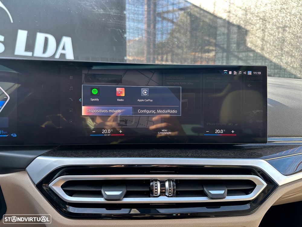 BMW 320 e Touring Aut. Luxury Line - 17