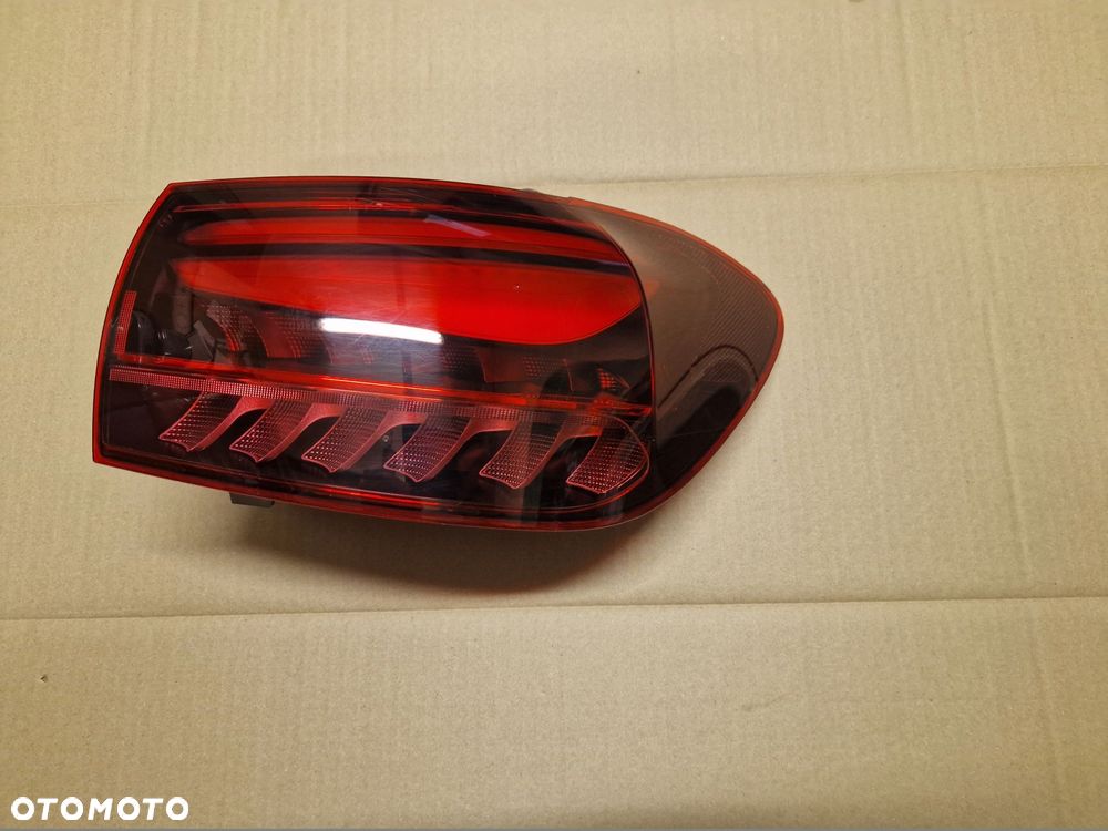 lampa tylna prawa mercedes gla 247 a2479067407 - 1