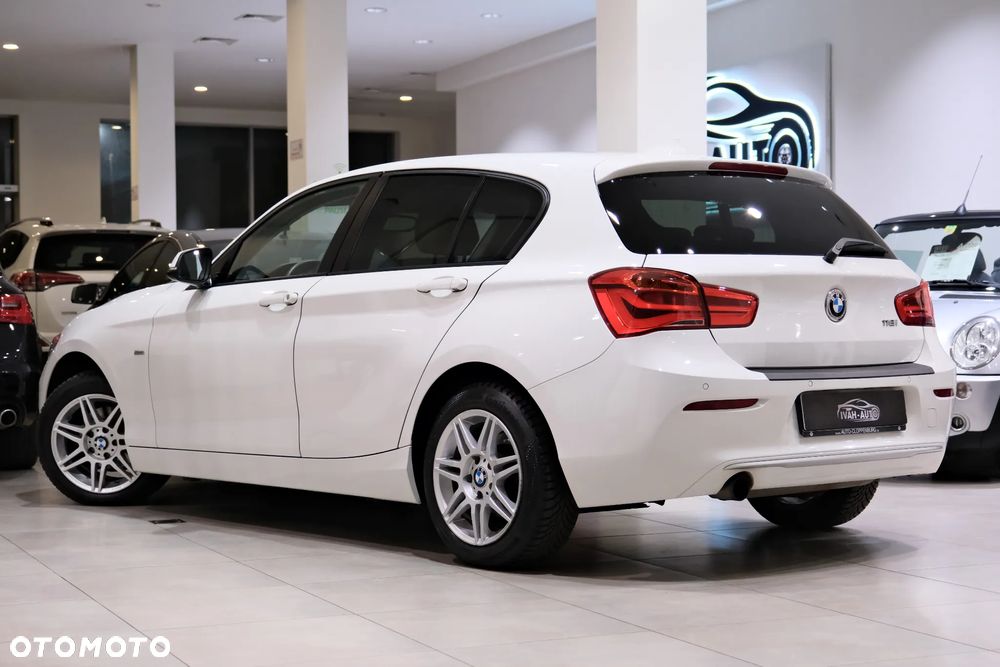 BMW Seria 1 118i Urban Line - 8