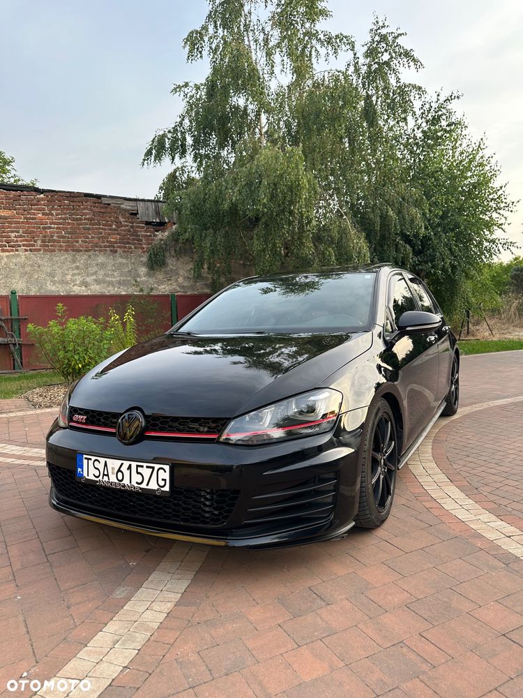 Volkswagen Golf 2.0 TSI BMT GTI DSG - 1