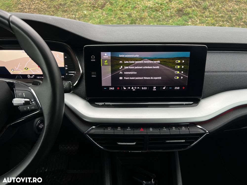 Skoda Octavia Combi 2.0 TDI DSG Style - 14