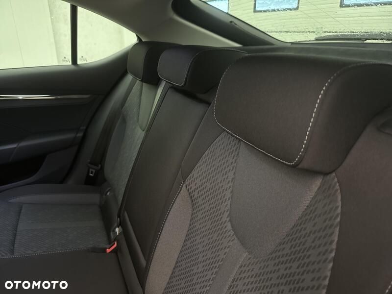 Skoda Octavia 2.0 TDI Style DSG - 19