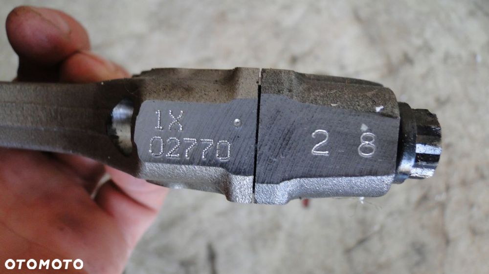 TOYOTA RAV4 RAV 4 VI AVENSIS TŁOK TŁOKI KORBOWÓD 2.2 2AD - 3