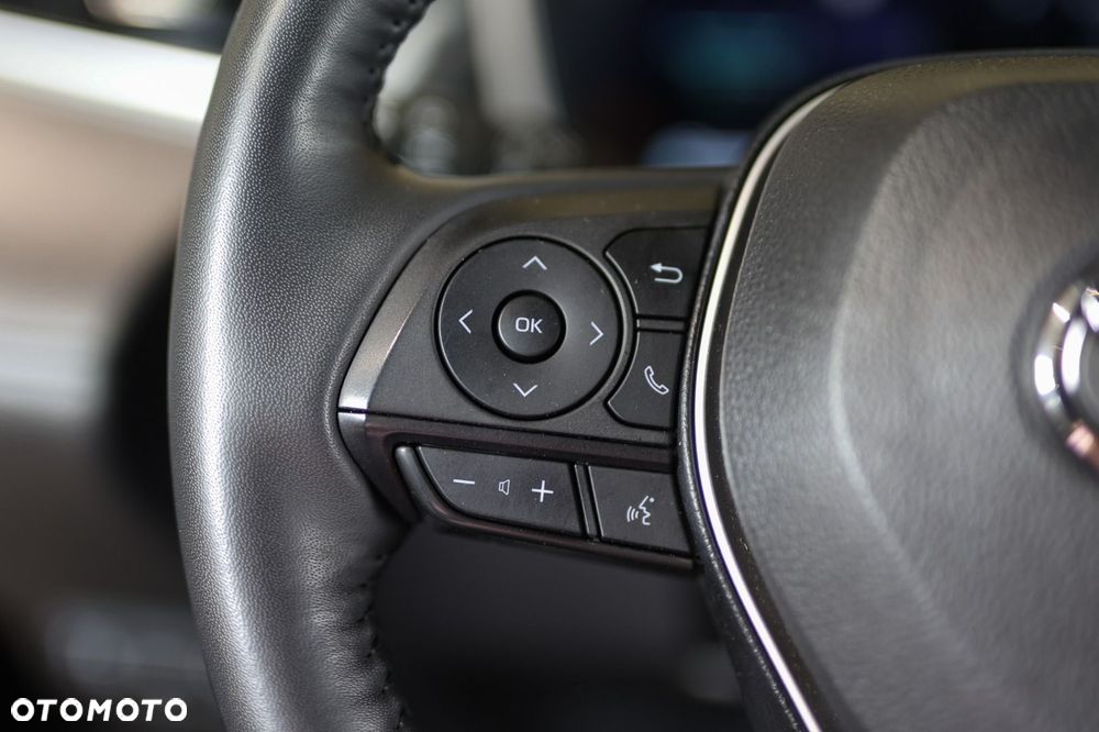 Toyota Corolla Cross - 18