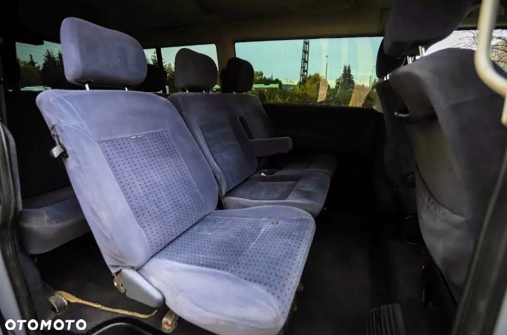 Volkswagen Transporter - 29