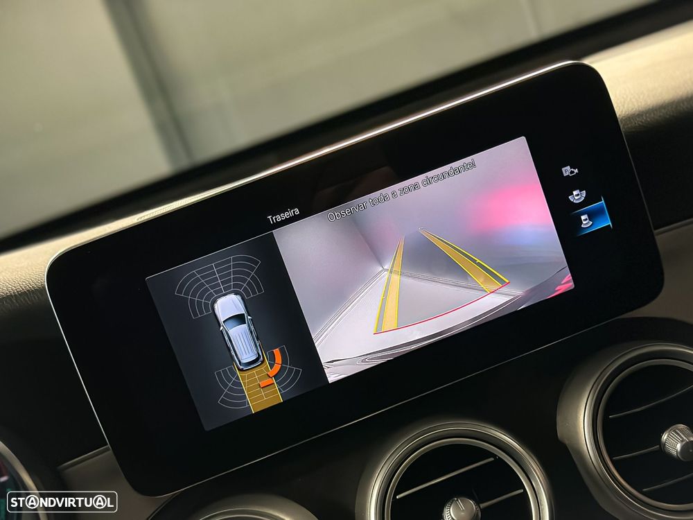 Mercedes-Benz GLC 300 de 4Matic - 21