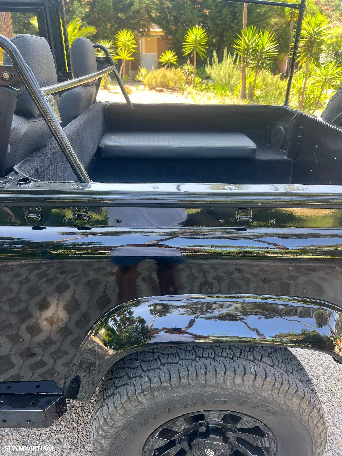 Land Rover Defender 90 2.5 Td5 Soft Top - 14