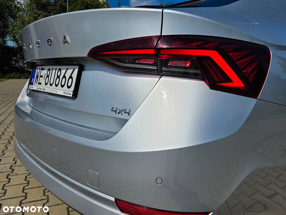 Skoda Octavia 2.0 TSI 4x4 Style DSG - 12