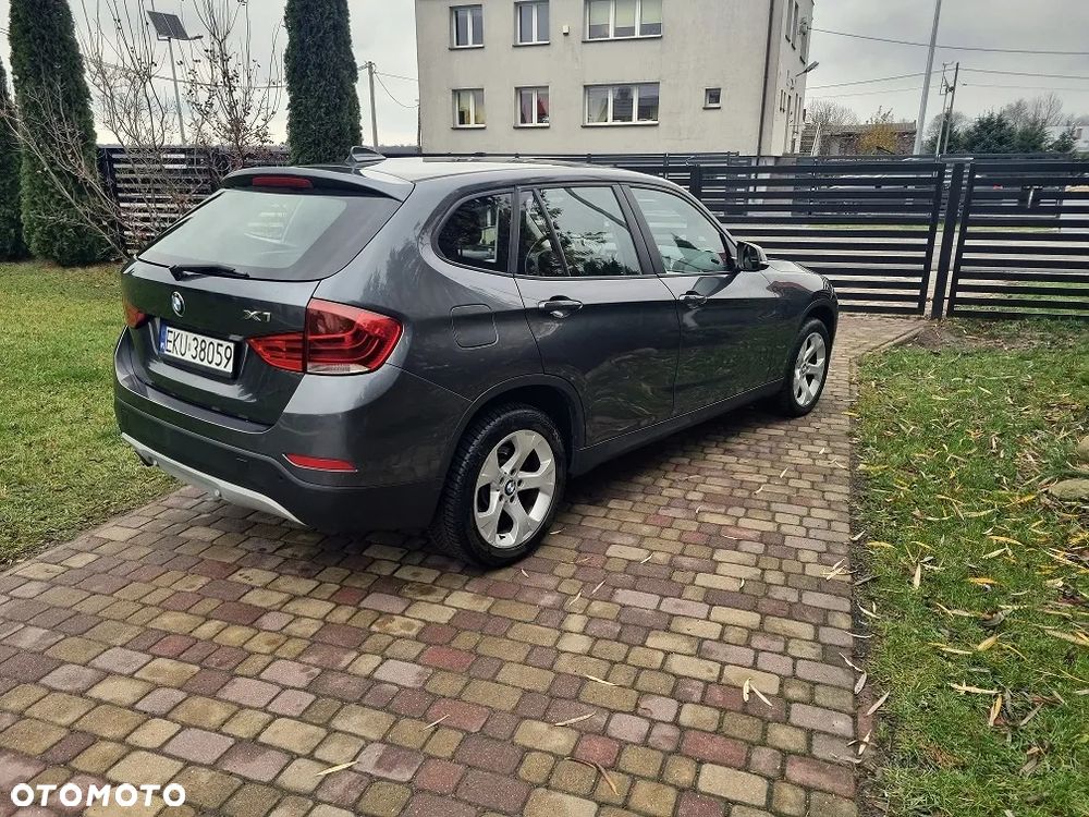 BMW X1 sDrive18d xLine - 3