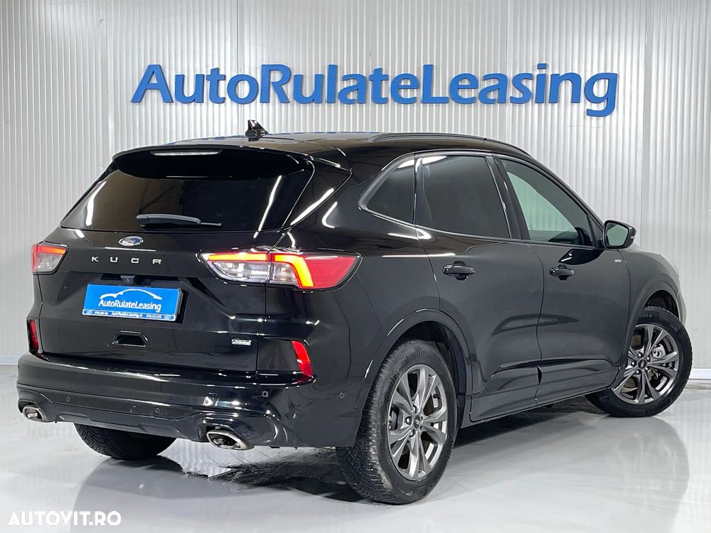 Ford Kuga 2.5 Duratec PHEV ST-LINE - 3
