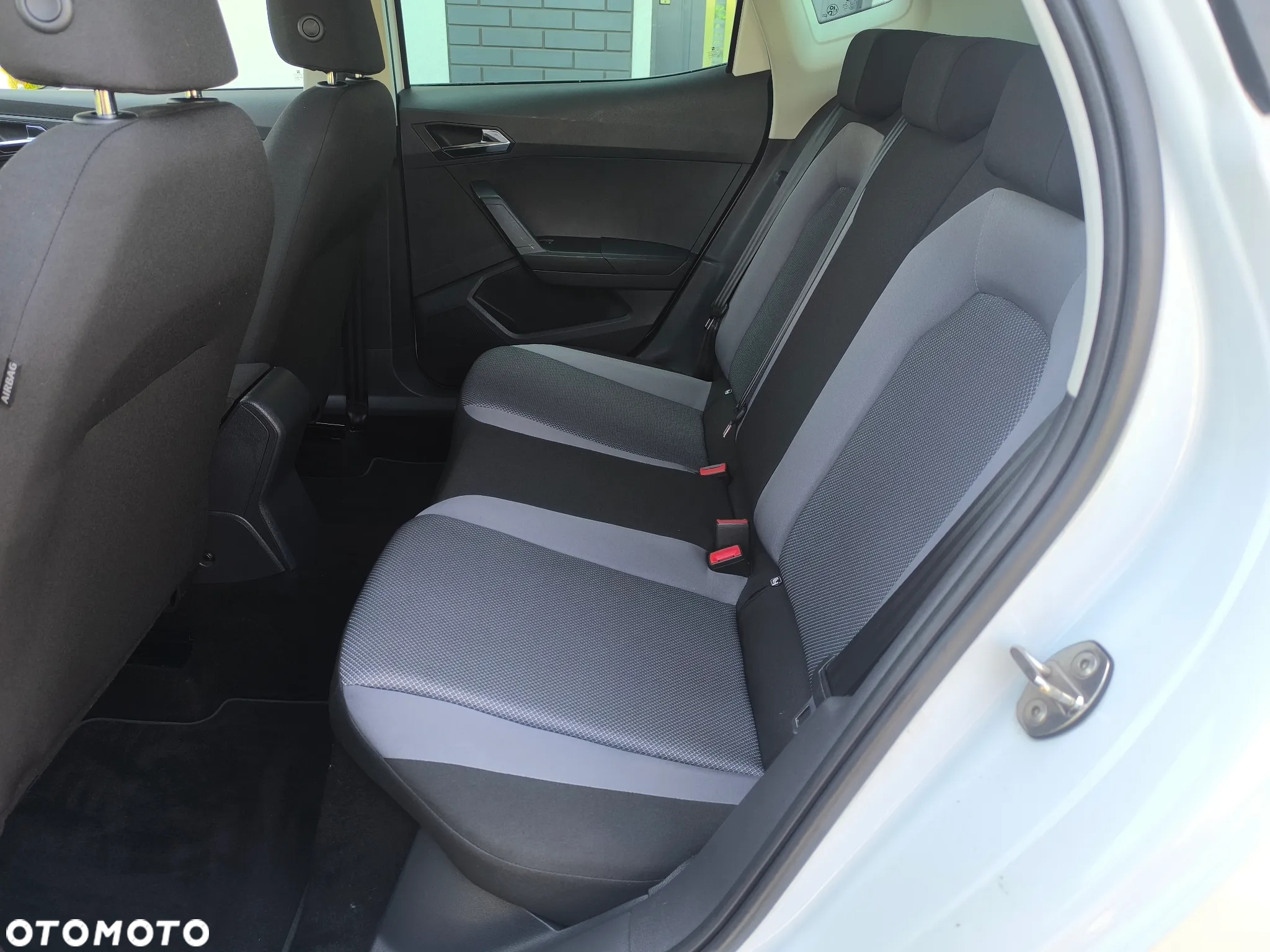 Seat Arona 1.0 TSI Reference S&S - 26