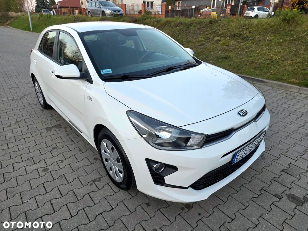 Kia Rio - 2