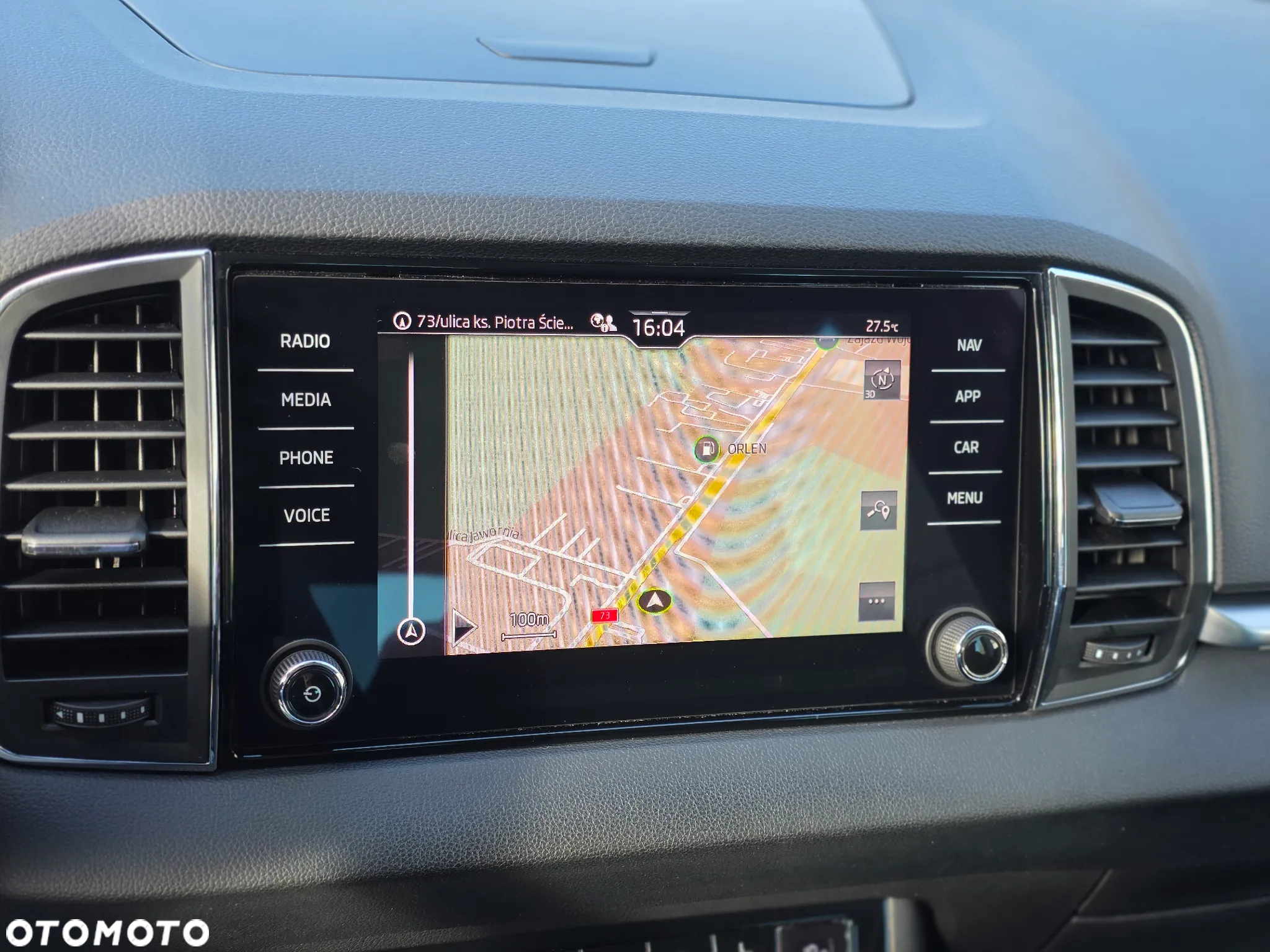 Skoda Karoq 1.5 TSI ACT GPF 4x2 Style - 25