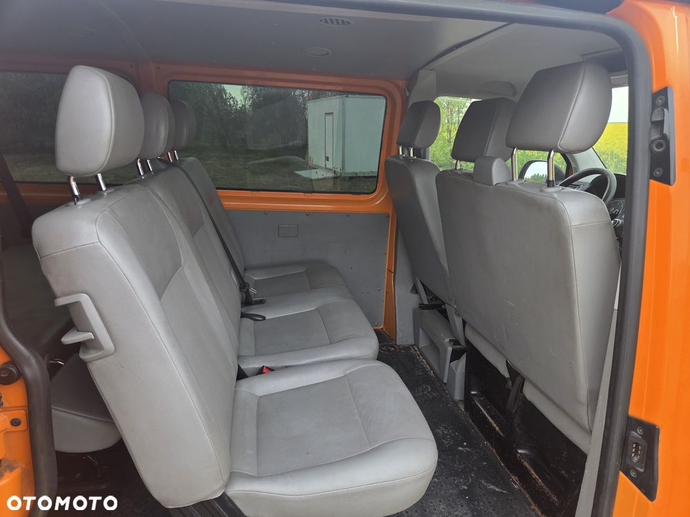 Volkswagen Transporter - 7