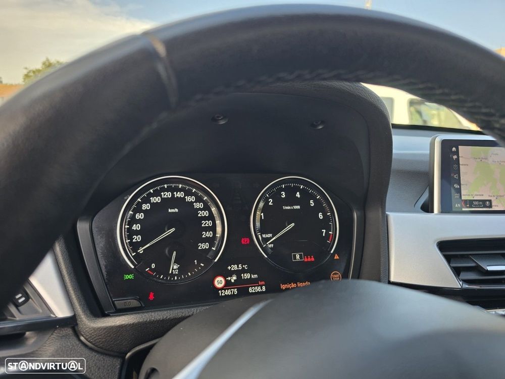 BMW X1 25 e xDrive xLine - 36