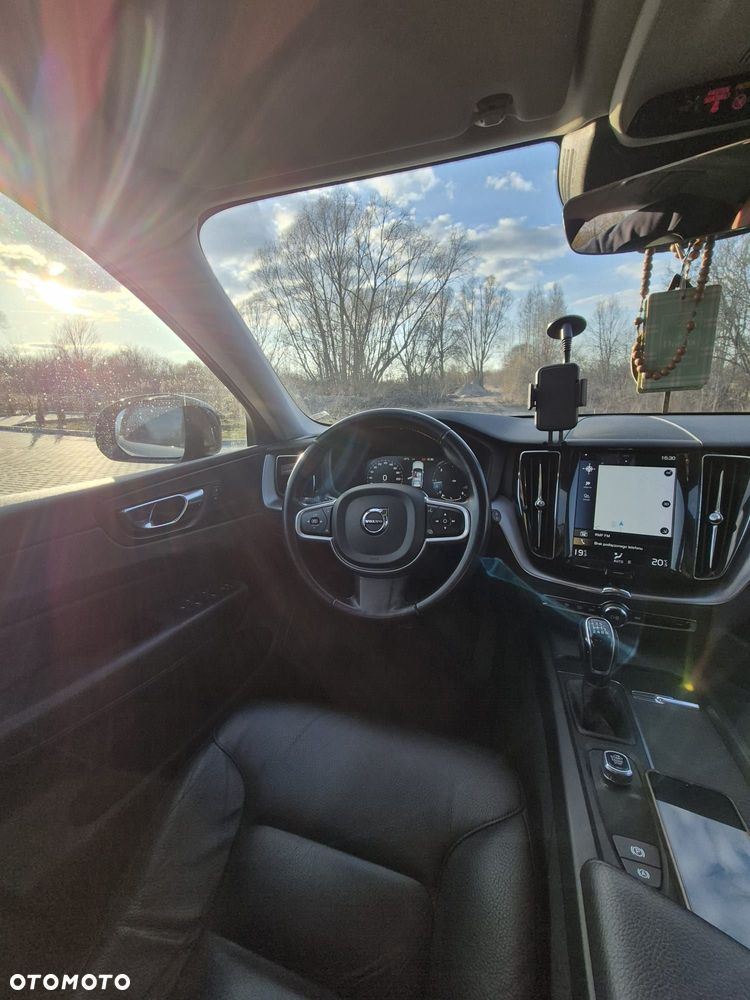 Volvo XC 60 D3 R-Design - 21