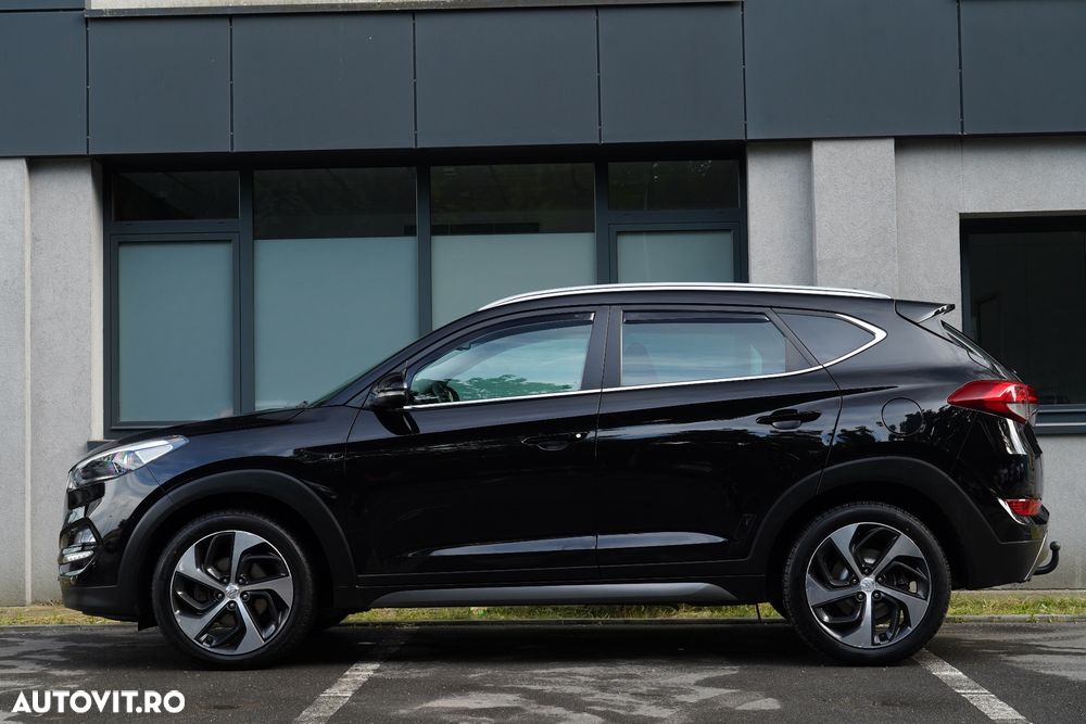 Hyundai Tucson 2.0 CRDI 4WD Automatik Premium - 27