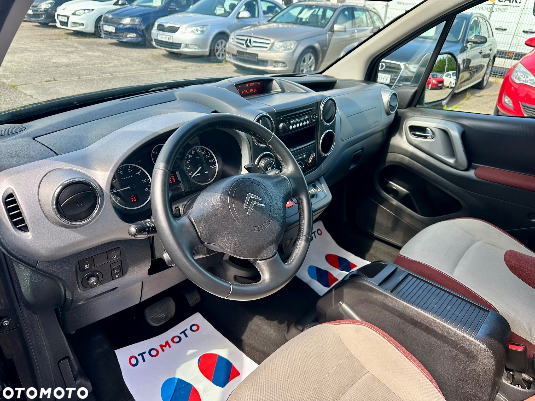 Citroën Berlingo e-HDi 90 FAP EGS6 Multispace - 10