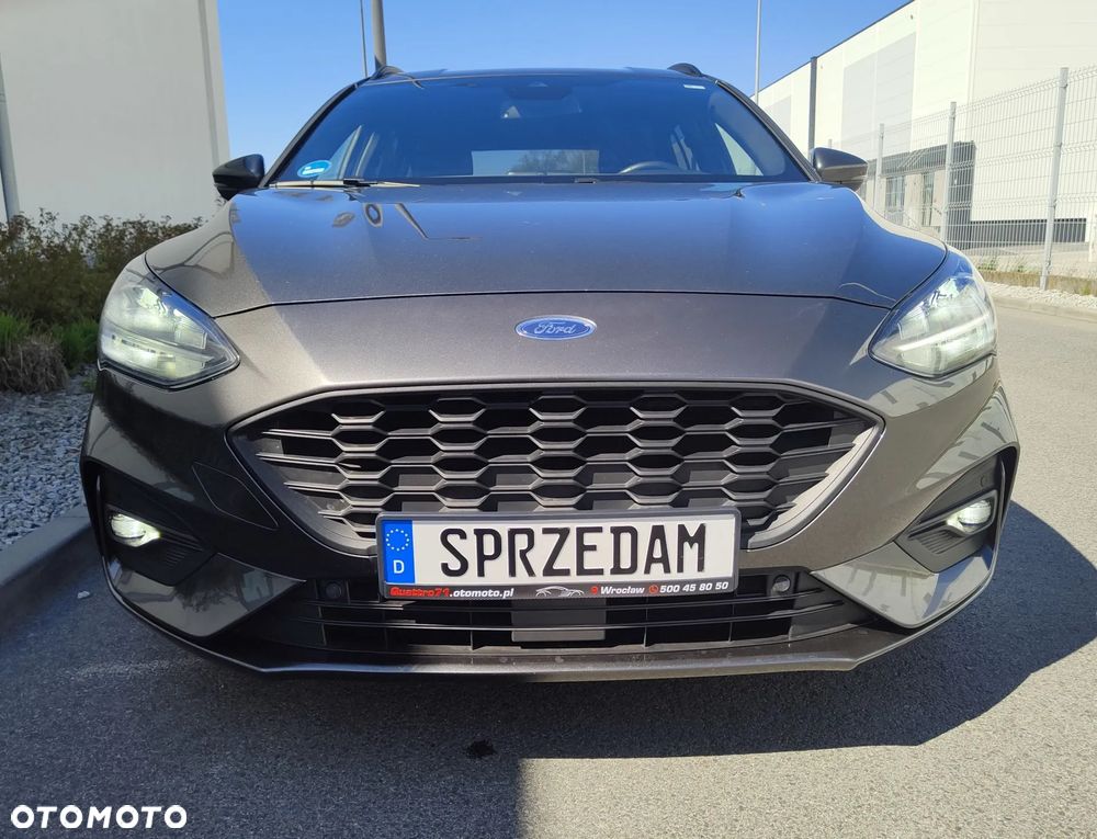 Ford Focus 1.5 EcoBlue Start-Stopp-System ST-LINE X - 10