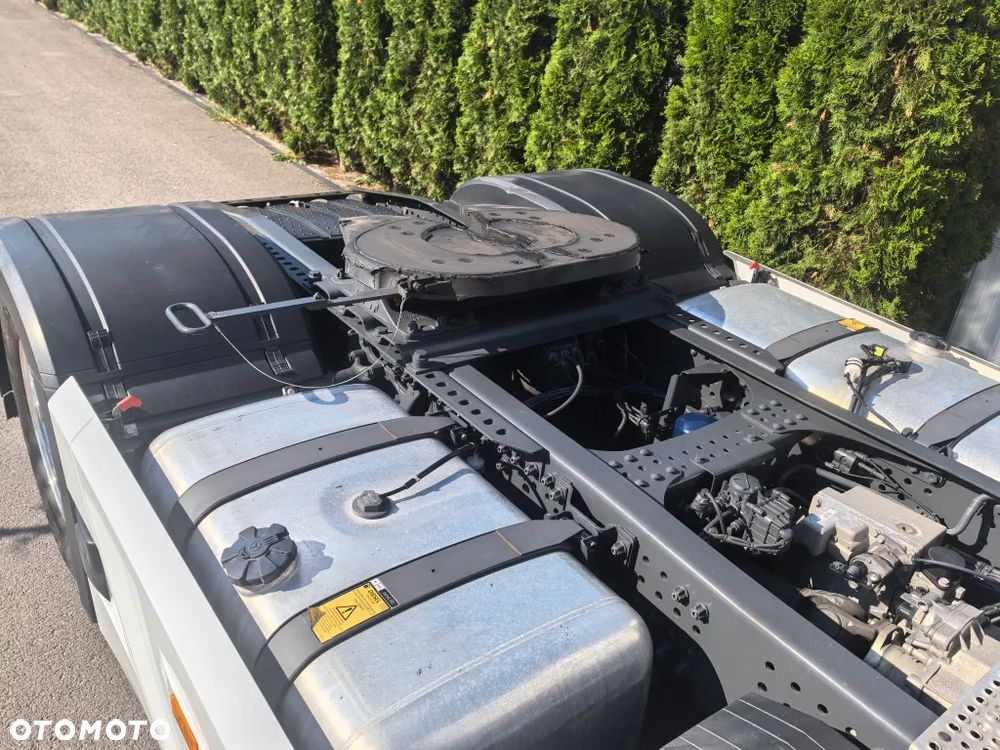 Mercedes-Benz Actros L 1848 LS // GigaSpace // LED // Orurowanie i oświetlenie dach kabiny // Klima postojowa // - 35