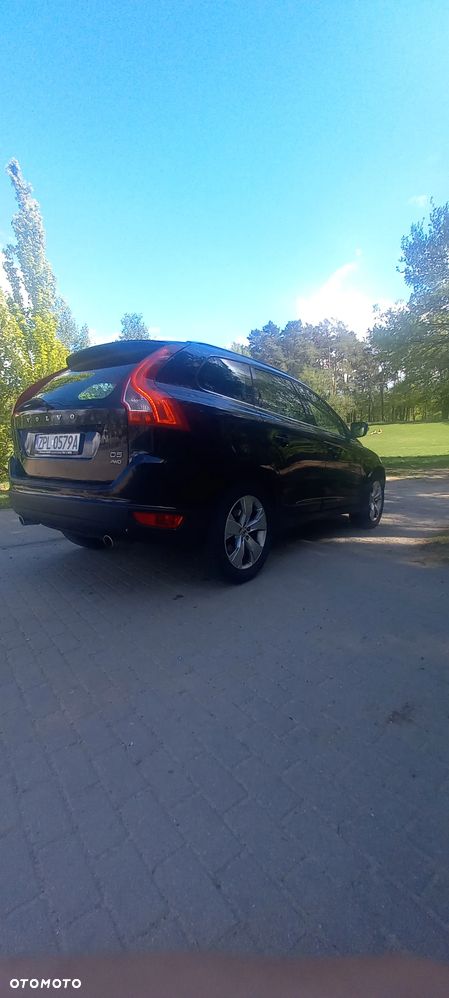 Volvo XC 60 D5 AWD Momentum - 7