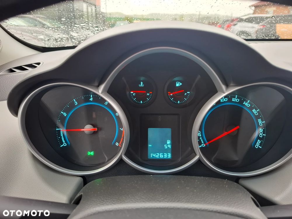 Chevrolet Cruze 1.6 LT - 15