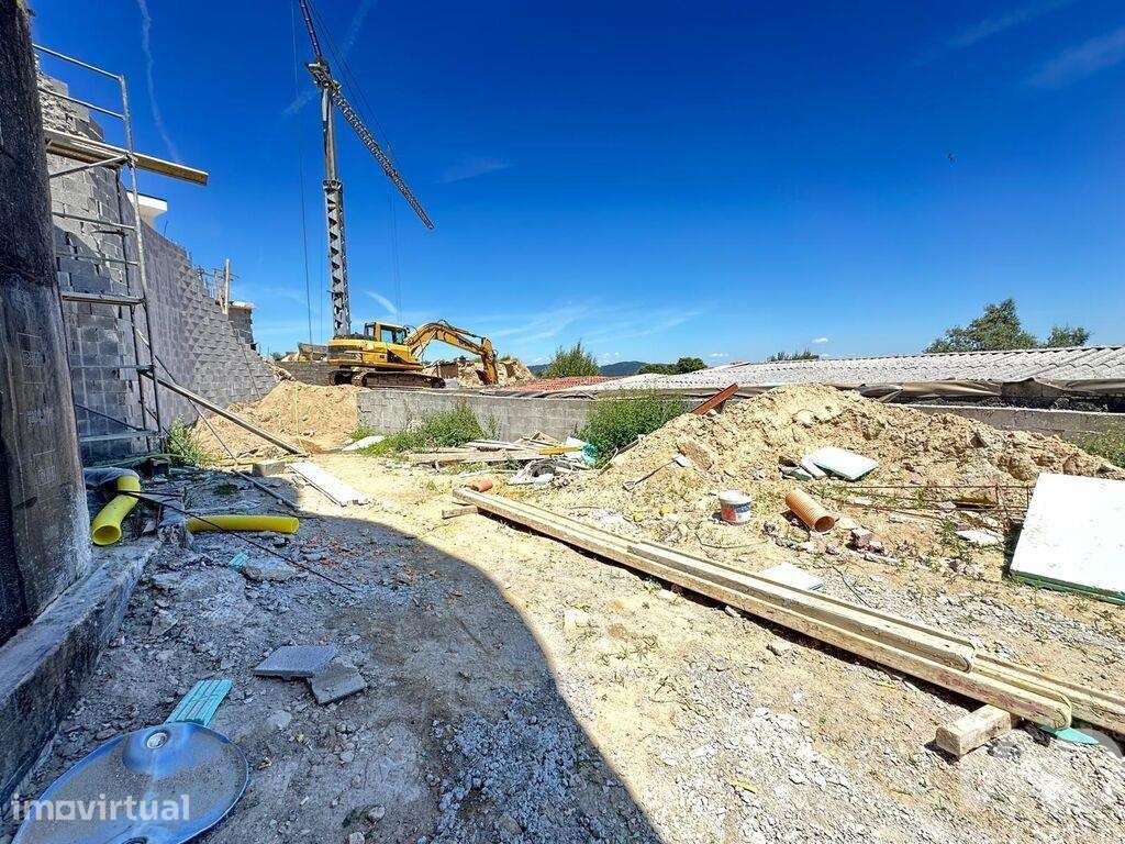 Casa / Villa T3 em Abade de Neiva de 250,00 m2 - Grande imagem: 4/26