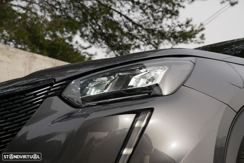 Peugeot 2008 1.2 PureTech Allure Pack - 26