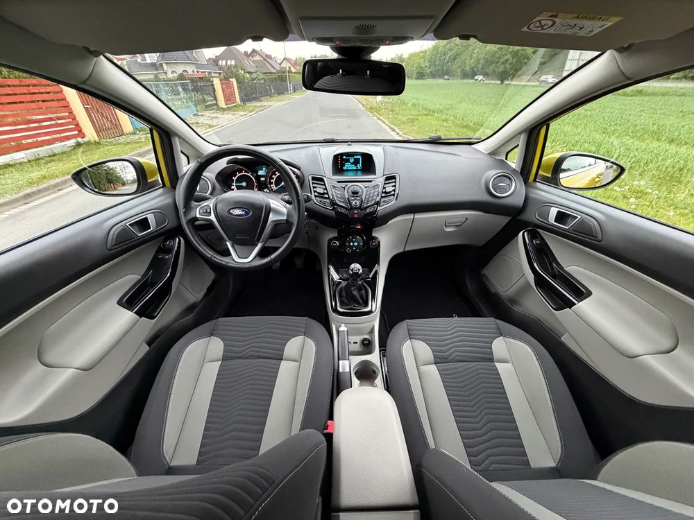 Ford Fiesta 1.0 EcoBoost Titanium EU6 - 33