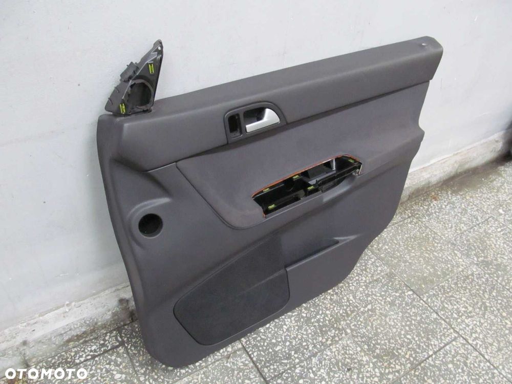 VOLVO V50 04-12 TAPICERKA BOCZEK DRZWI PRZOD PRAWY 39896613 - 2