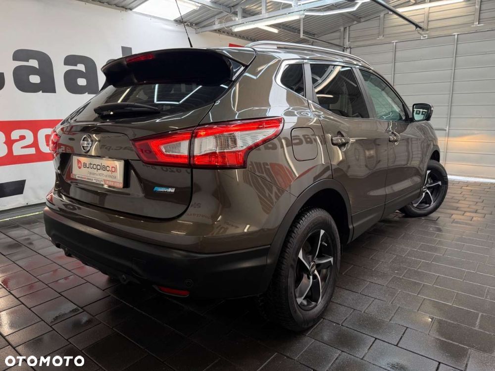 Nissan Qashqai - 14
