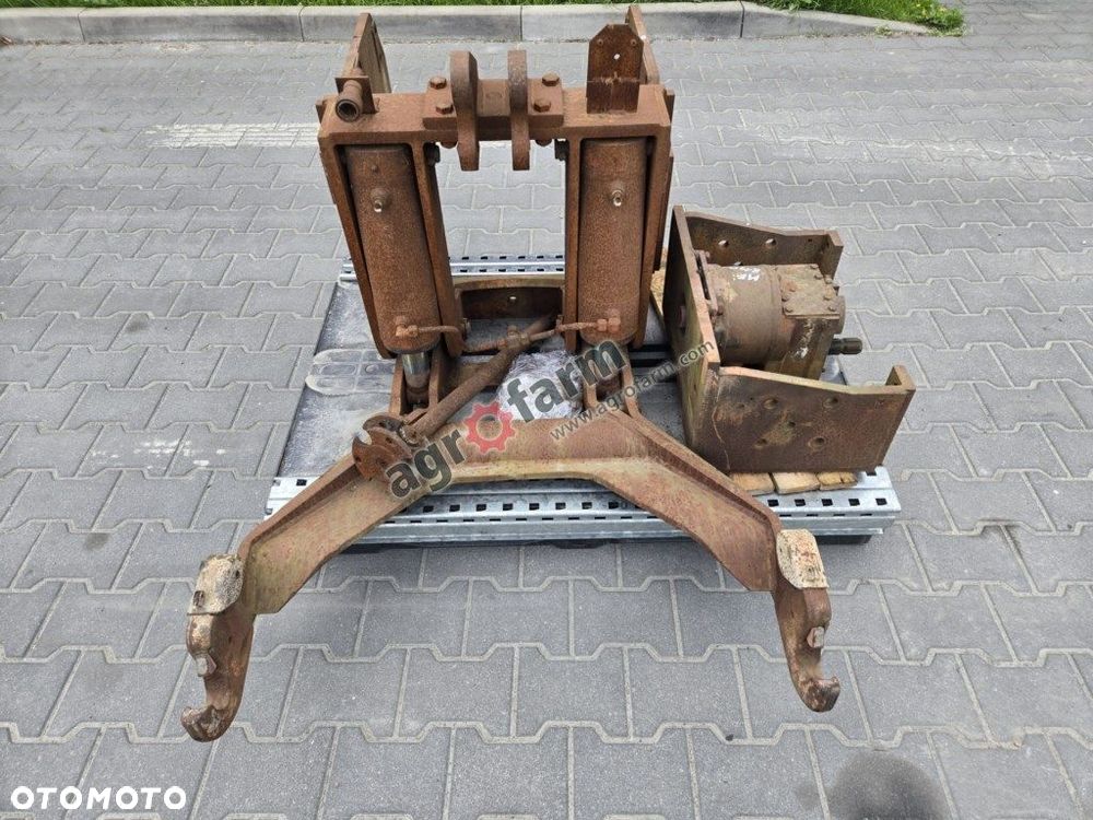 TUZ, przedni podnośnik, WOM, Massey Ferguson 8140 - 3