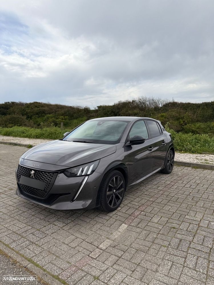 Peugeot 208 1.2 PureTech GT EAT8 - 5