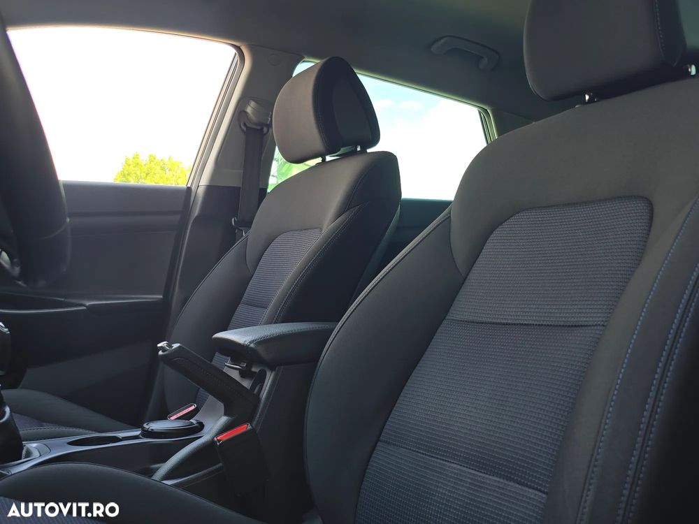 Hyundai Tucson 1.6 GDI 2WD 6MT ISG Comfort - 13