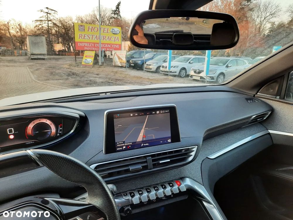 Peugeot 3008 PureTech 130 Stop & Start Allure - 31