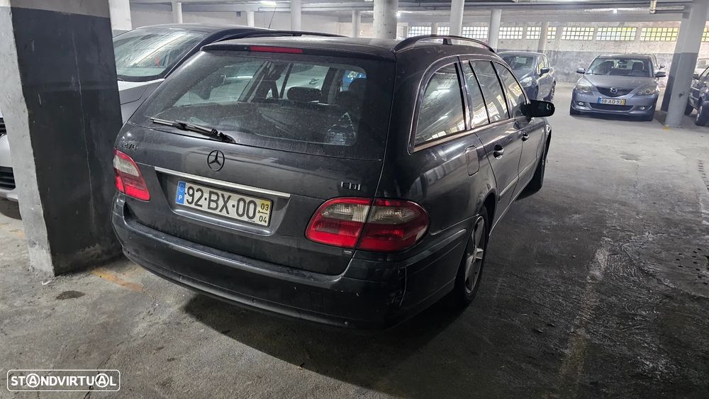 Mercedes-Benz E 270 - 11