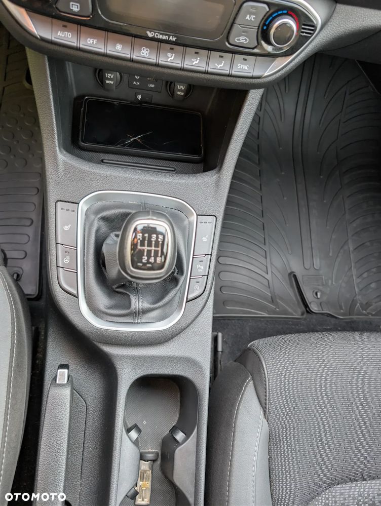 Hyundai i30 1.0 T-GDI Premium - 34