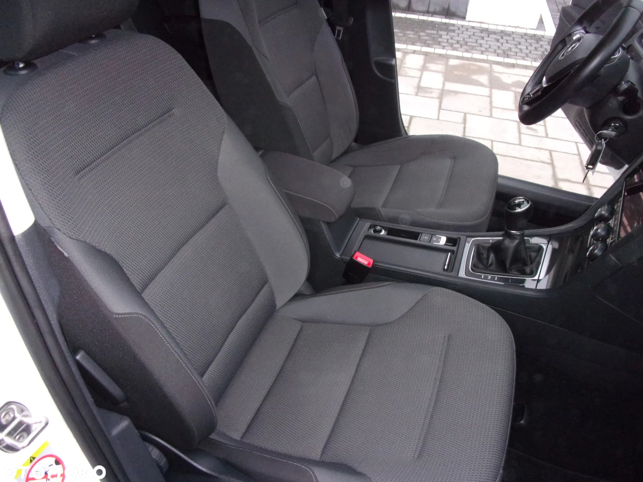 Volkswagen Golf VII 1.4 TSI BMT Highline - 25