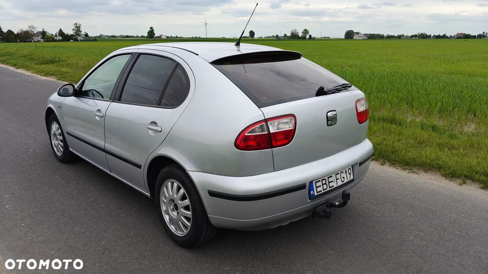 Seat Leon 1.9 TDI Signo - 4