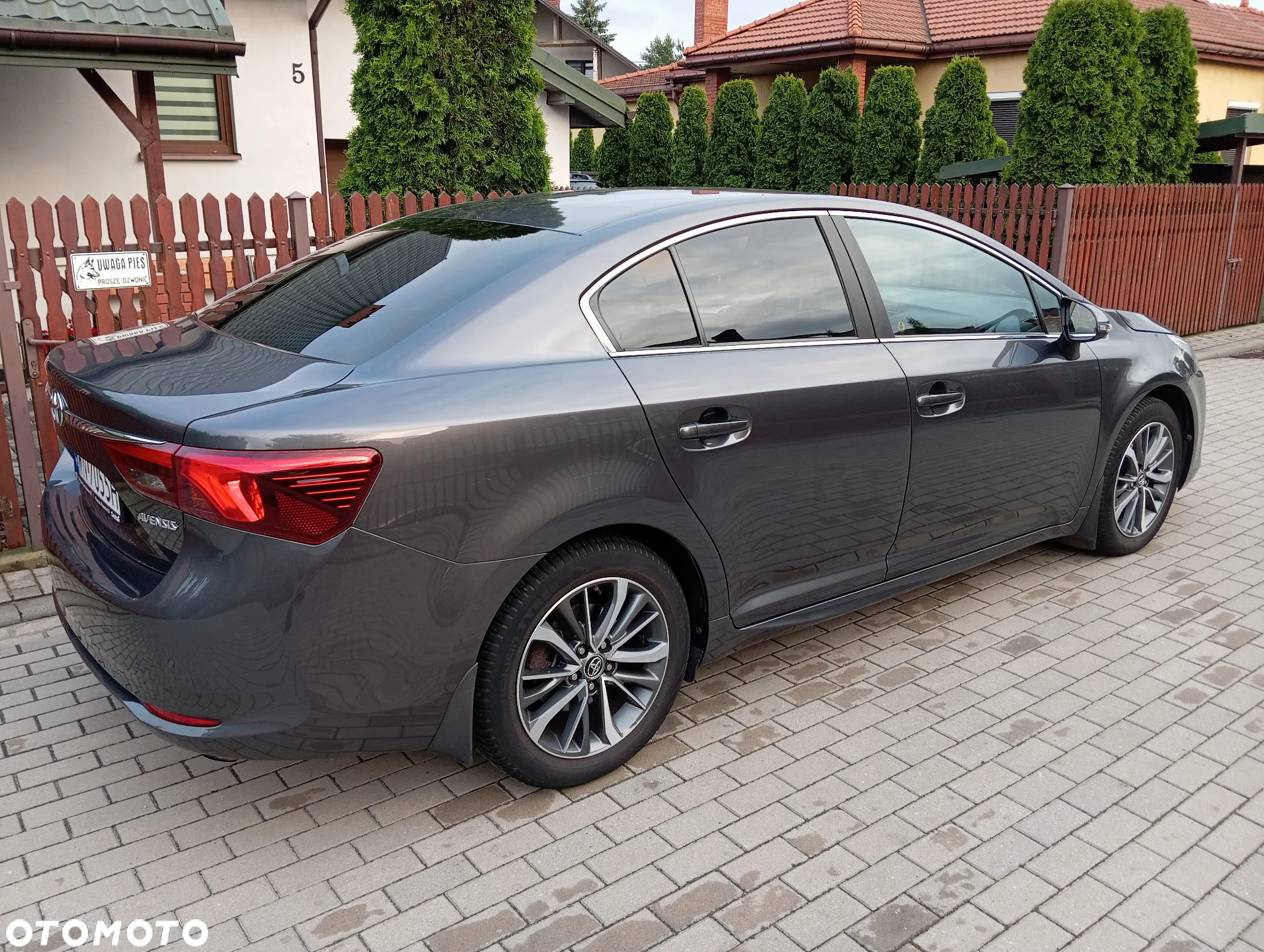 Toyota Avensis 1.8 Prestige - 13