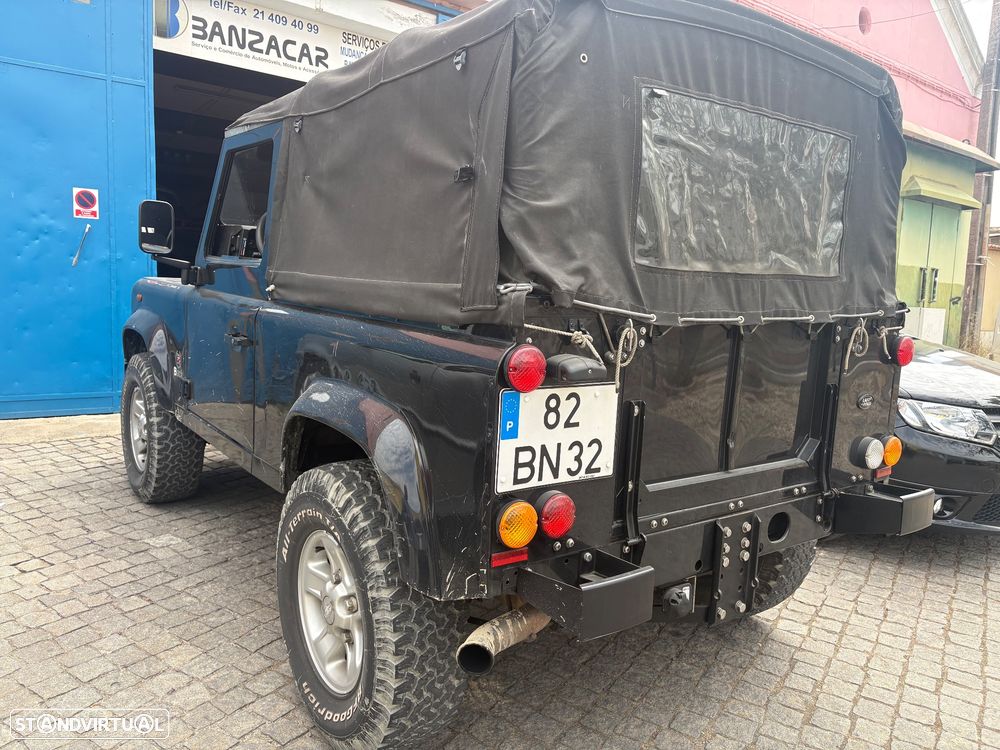 Land Rover Defender 90 2.5 Td5 E - 8