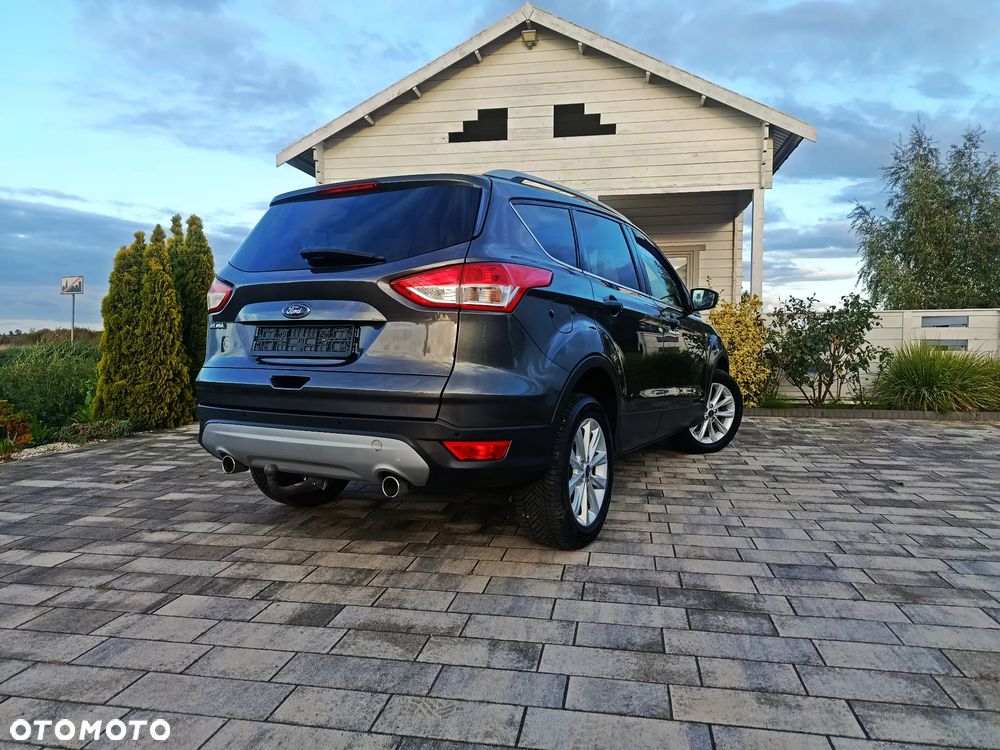 Ford Kuga 2.0 TDCi 4x2 Titanium - 16