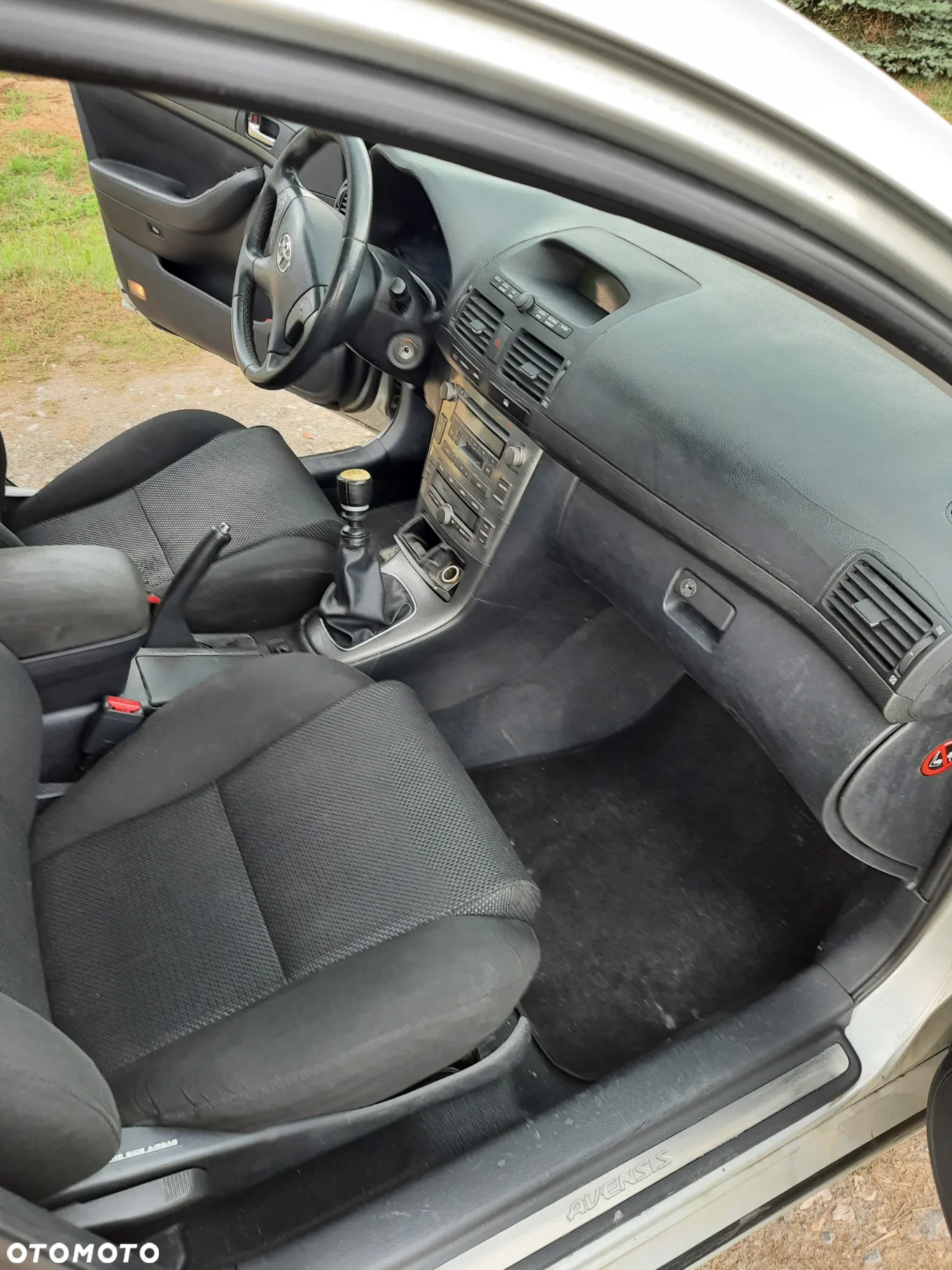 Toyota Avensis 2.2 D-4D 2010 - 8
