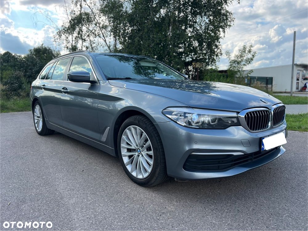 BMW Seria 5 520d Luxury Line - 4